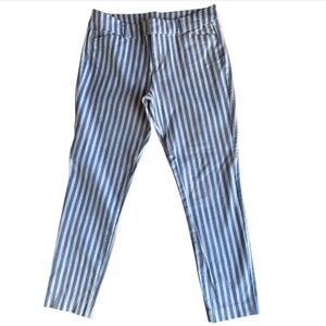 Old Navy Pixie Ankle Pants - Blue & White Striped - Size Women’s 6
